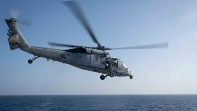 بالفيديو.. مشاة البحرية الأمريكية تنفذ إنزالاً على سفينة إيرانية