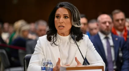 ترامب يدرس إقالة مديرة المخابرات بسبب إيران