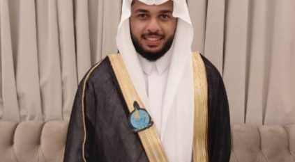 عبدالله بوكر يحصد البكالوريوس في طب الأسنان