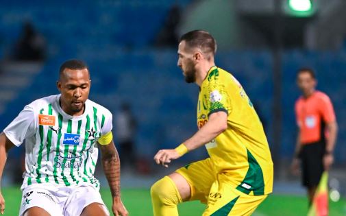 الخليج يتغلّب على النجمة بثلاثية في دوري روشن