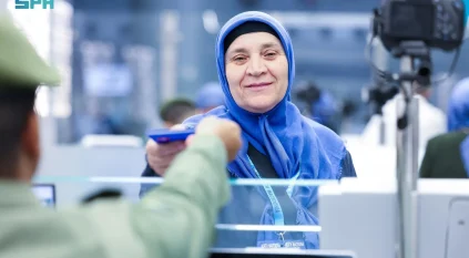 جوازات مطار الملك عبدالعزيز تستقبل أولى رحلات حجاج مقدونيا