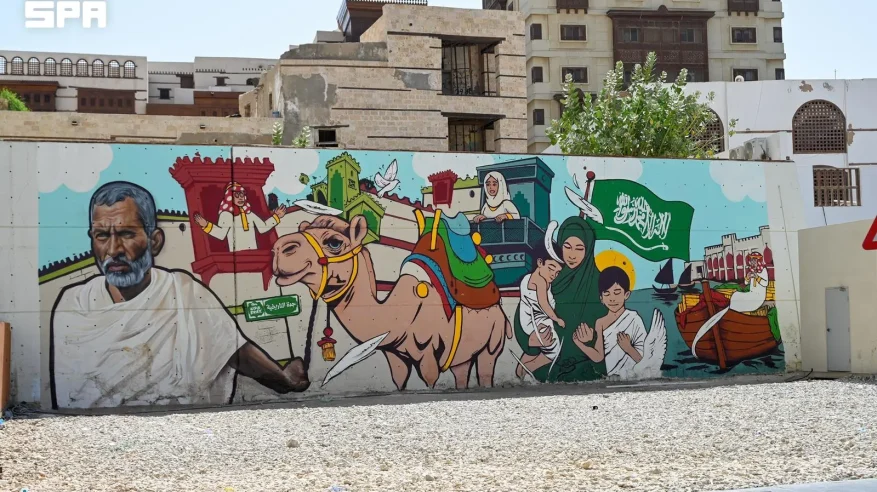 “جدارية الرحّال” ترسم ملامح الإبداع بتجربة فنية حيّة في جدة التاريخية