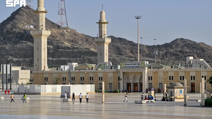 مزدلفة تكتمل جاهزيتها لاستقبال ضيوف الرحمن بعد نفرتهم من عرفات