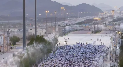 نفرة مزدلفة.. الحجاج يسلكون أطول طريق مشاة في العالم