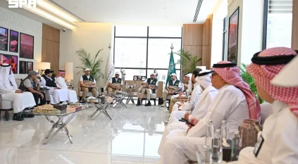 وزير الحج والعمرة يناقش نقاط التحسين والاستعداد لموسم حج 1448هـ مع ممثلي شركات الحج