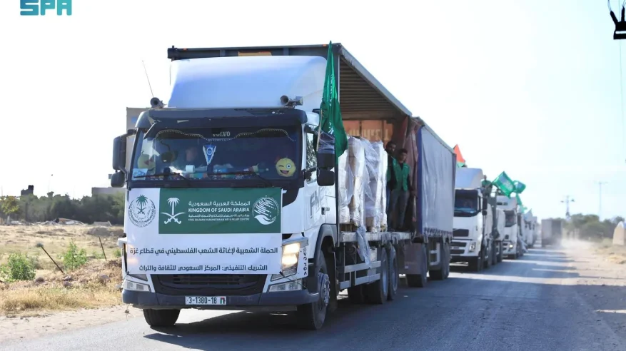 وصول قافلة مساعدات إنسانية جديدة من السعودية إلى قطاع غزة