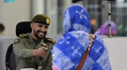 جوازات مطار الأمير محمد بن عبدالعزيز تستقبل أولى رحلات ضيوف الرحمن من موريتانيا