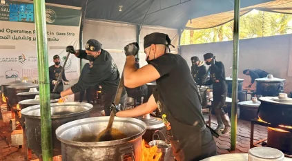 سلمان للإغاثة يواصل توزيع الوجبات الغذائية الساخنة في قطاع غزة​​
