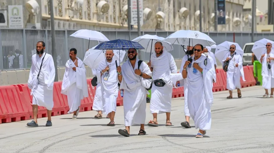 الصحة لضيوف الرحمن: تجنبوا مشاركة أدوات الحلاقة عند التحلل منعًا للعدوى