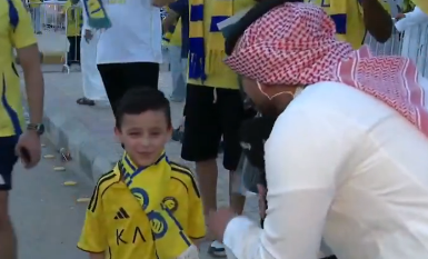 طفل نصراوي من ملعب الأول بارك: اليوم نحسم الدوري