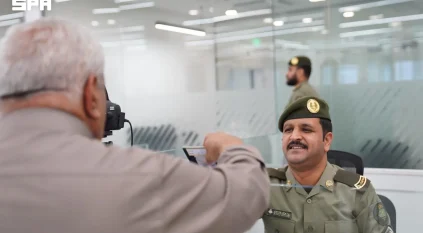 جوازات منفذ جديدة عرعر تنهي إجراءات مغادرة أولى رحلات الحجاج