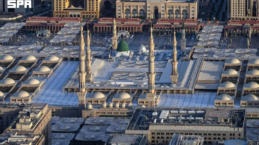 لقطات توثق الطلعات الجوية لطيران الأمن في سماء المدينة المنورة بموسم ما بعد الحج