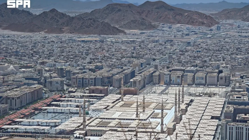 لقطات جوية لتوافد ضيوف الرحمن إلى المسجد النبوي في أول جمعة بعد إتمام مناسك الحج
