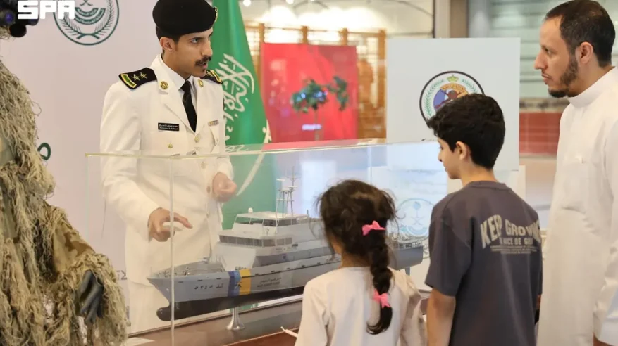 حرس الحدود يختتم معرض “وطن بلا مخالف” بمنطقة عسير