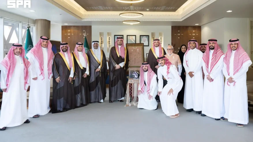 راكان بن سلمان يستقبل مسؤولي ولاعبي نادي الدرعية بمناسبة صعود الفريق إلى دوري روشن