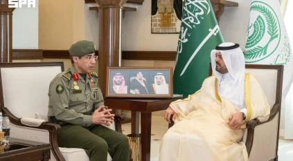 نائب أمير مكة المكرمة يستقبل المدير العام لـ الجوازات