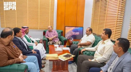 محافظ حضرموت يشيد بالمشاريع الإنسانية السعودية التي عززت مستوى الخدمات في اليمن