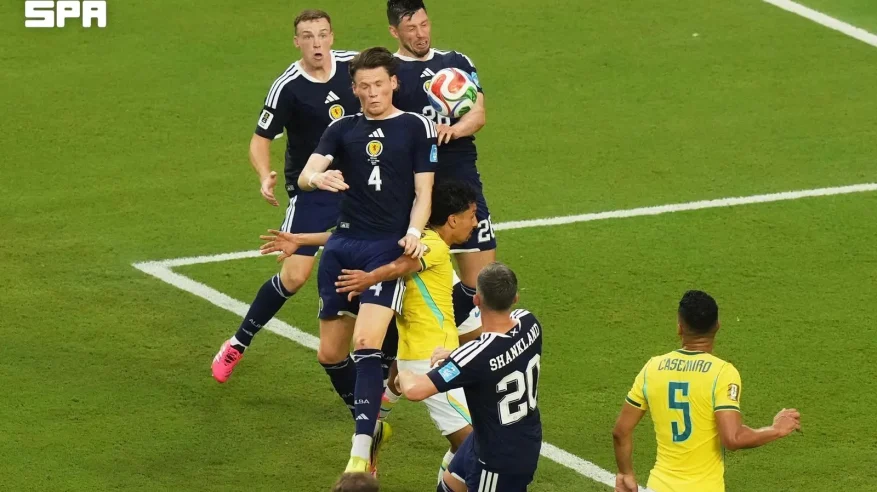 المنتخب البرازيلي يكسب أسكتلندا بثلاثة أهداف ويتأهل إلى دور الـ32 من كأس العالم 