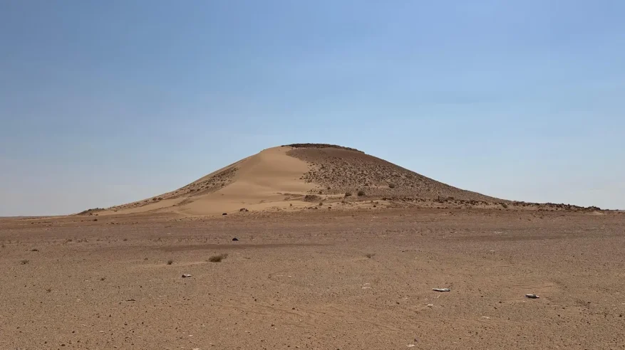التلال.. معالم طبيعية توثق تاريخ الأرض وتثري التنوع البيئي