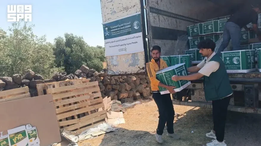 سلمان للإغاثة يوزع 750 سلة غذائية في محافظة درعا