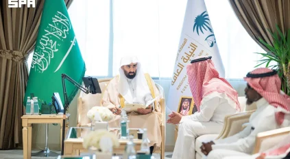 النائب العام يلتقي المستفيدين ويوجّه بسرعة دراسة الطلبات وإنجازها