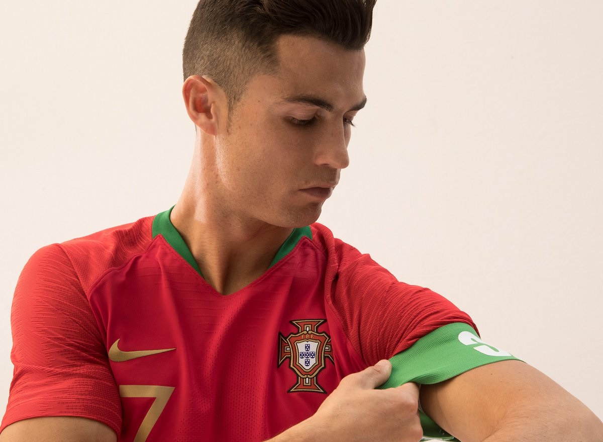 بالصور.. شاهد قميص منتخب البرتغال استعدادًا للمونديال