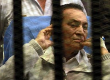 اليوم… الجلسة السادسة لإعادة محاكمة “مبارك”