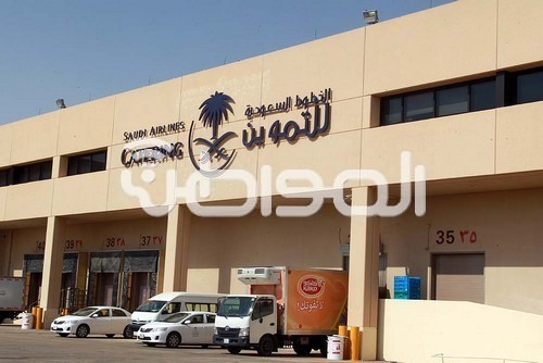 “المواطن” تقف على إعداد وجبات مسافري مطار الملك خالد