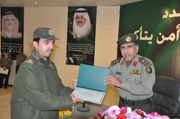 اليحيى: وزير الداخلية أطلق لقب “الأمناء” على منسوبي الجوازات