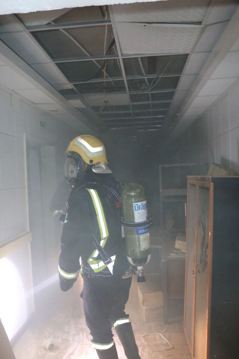 بالصور.. حريق يخلي 23 مريضاً منوماً في مستشفى خاص بمكة