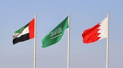 السعودية والإمارات والبحرين تعلن سحب سفرائها من قطر بدءاً من اليوم