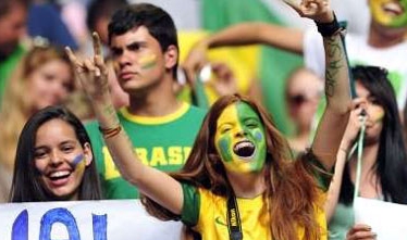 “مونديال العشوائيات”.. وسيلة احتجاج ضد “تجارة كرة القدم” في البرازيل