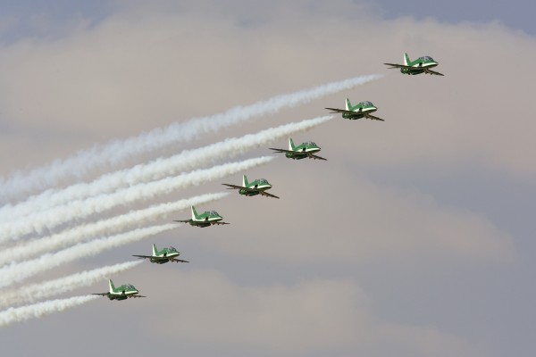 الصقور السعودية بسبع طائرات وتشكيلات جوية جديدة