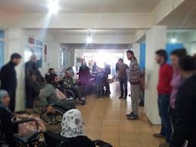 المرصد السوري: جرحى حمص يموتون بسبب نقص المواد الطبية