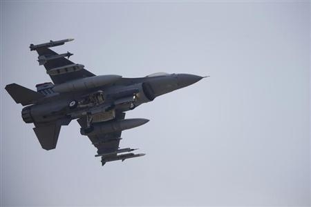واشنطن تعتزم إرسال 4 طائرات إف 16 لمصر