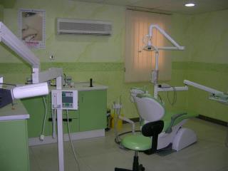 “طب الأسنان التخصصي”  بخميس مشيط يشارك في أسبوع صحة الفم