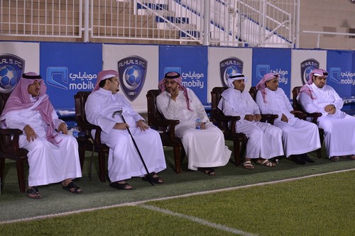 أعضاء الهلال يدعمون الفريق آسيوياً