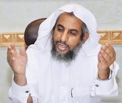 الشيخ الأحمدي يقدم دعماً مادياً لجمعية “دواء مكة”