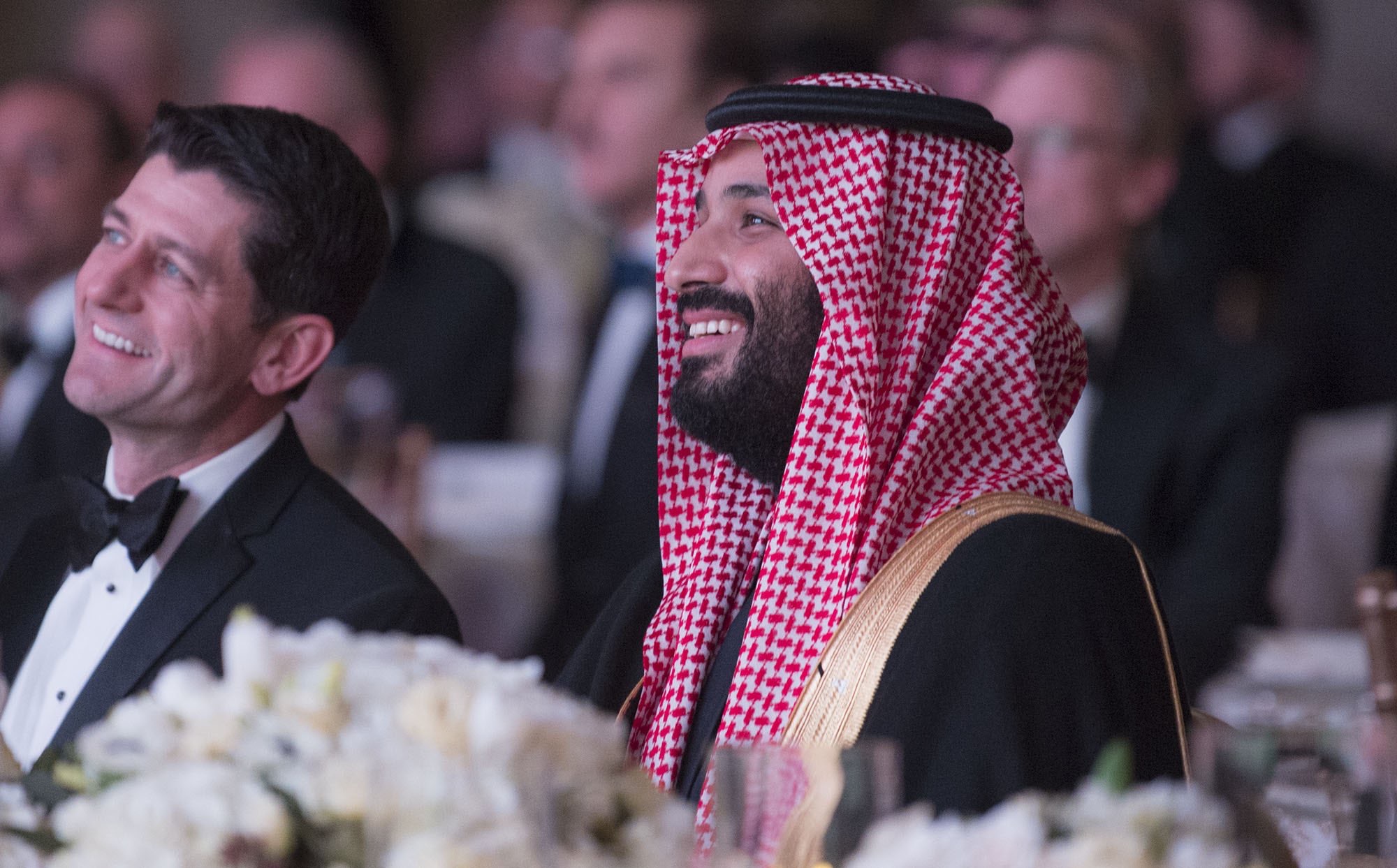 محمد بن سلمان يخوض كل معاركه في وقت واحد