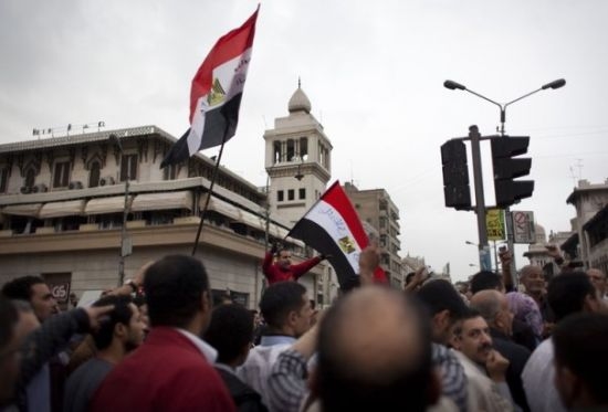الرئاسة المصرية ترحب بمشاركة الجميع دون المتورطين في الدماء