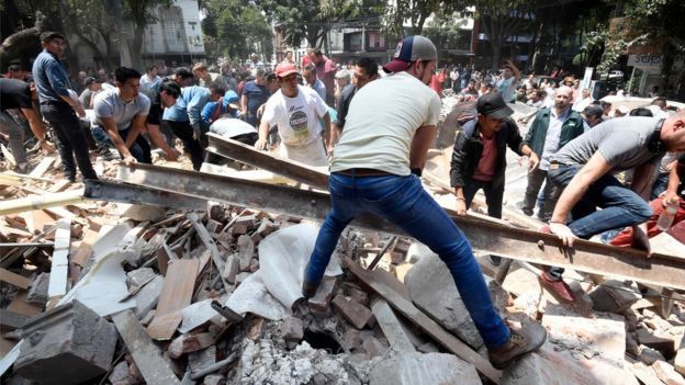 بالصور.. ارتفاع حصيلة قتلى زلزال المكسيك إلى 119 شخصًا
