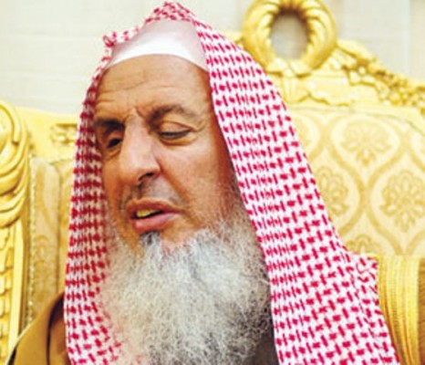 المفتي: احذروا دعاة الشر المتربصين بالشباب