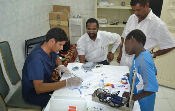 علاج 1587 شخصاً بالعيادات الطبية المتنقلة في جدة