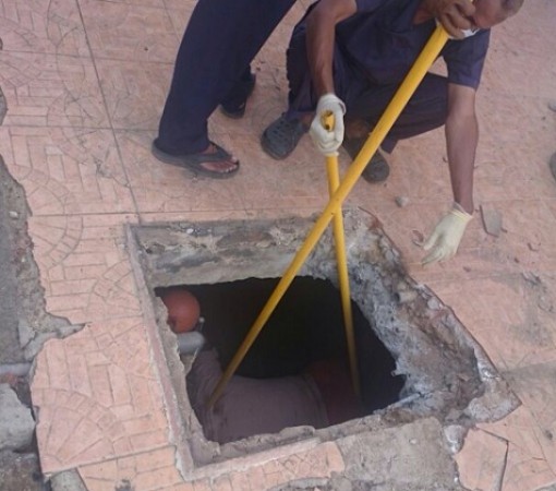 انتشال جثة متحللة من خزان بناية سكنية في جدة