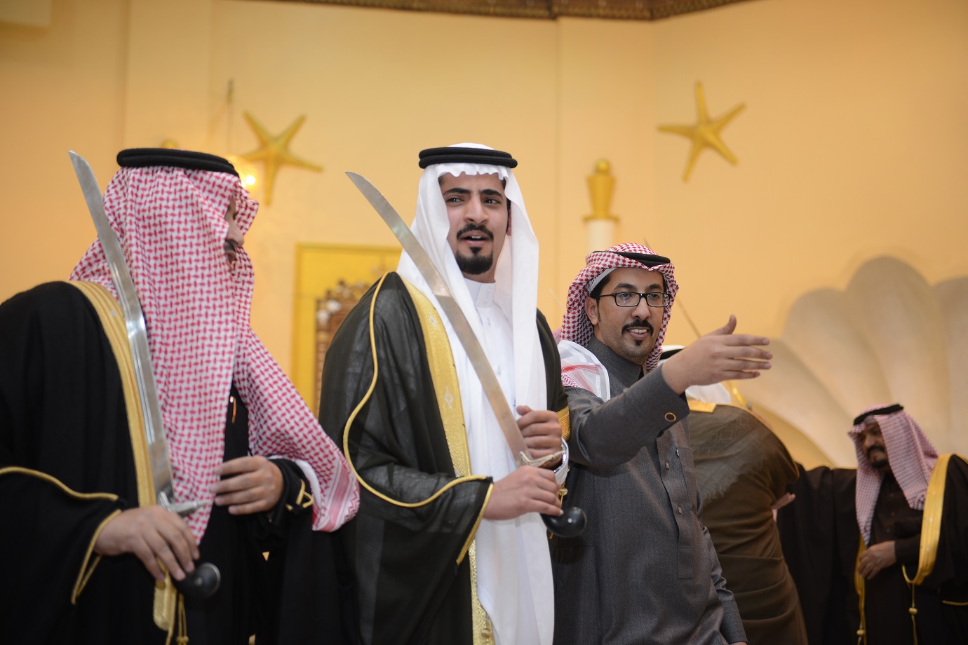 بالصور.. الملازم أول الذيابي يحتفل بزواجه في الرياض