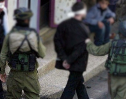 محكمة “إسرائيلية” تمدد اعتقال 19 فلسطينياً وتحيلهم للنيابة