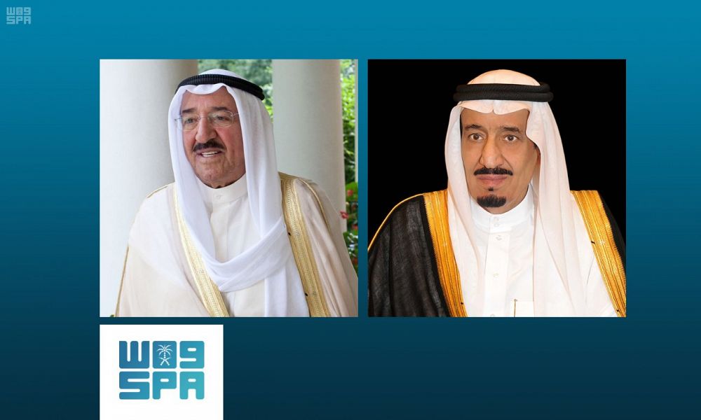 الملك يتلقى برقيات استنكار وإدانة من قيادة الكويت للصواريخ الحوثية
