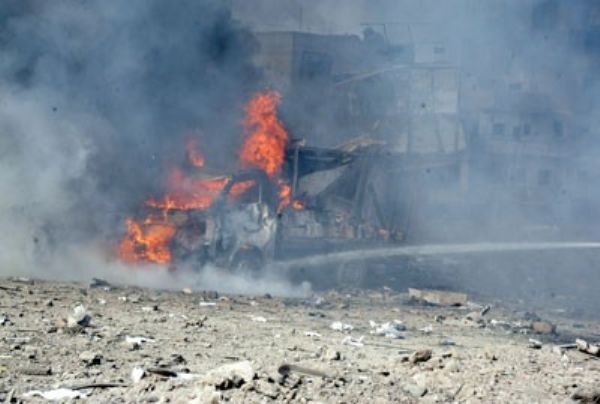 سيارة مفخخة تقتل 3 جنود وشرطياً مصرياً شمال سيناء