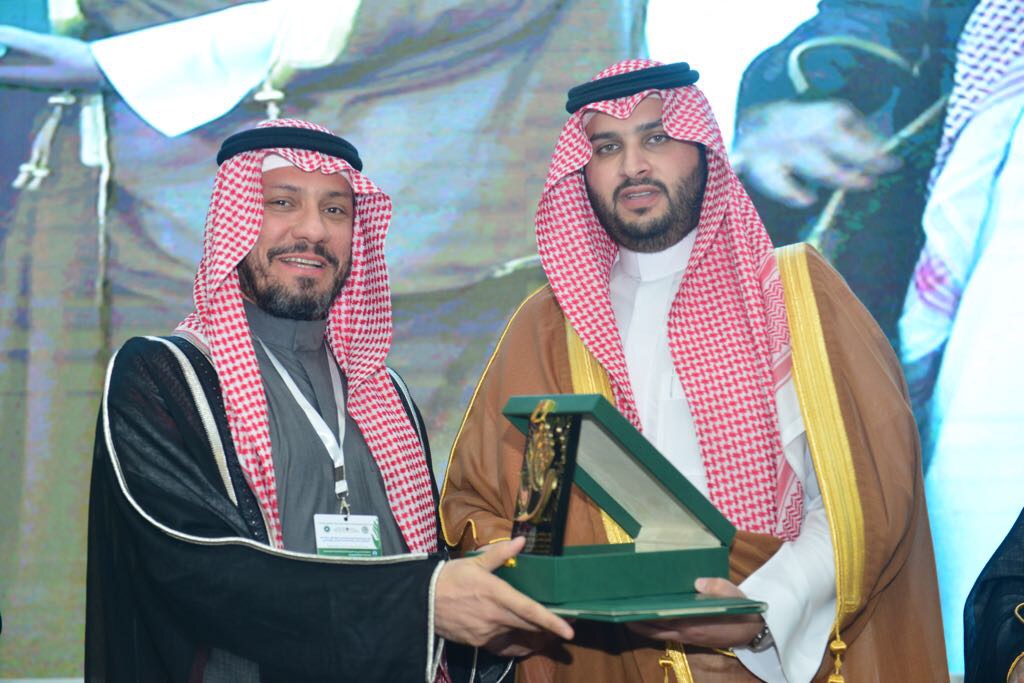 بالصور.. تكريم الفائزين بجائزة الأمير محمد بن فهد لأفضل أداء خيري