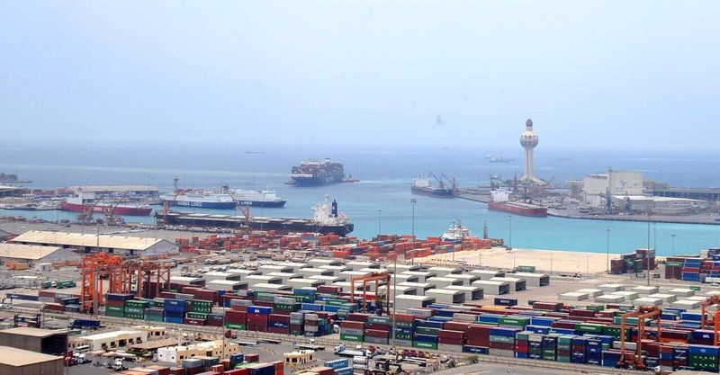 ميناء جدة يحقق أعلى مناولة في تاريخه بـ5.3 مليون طن
